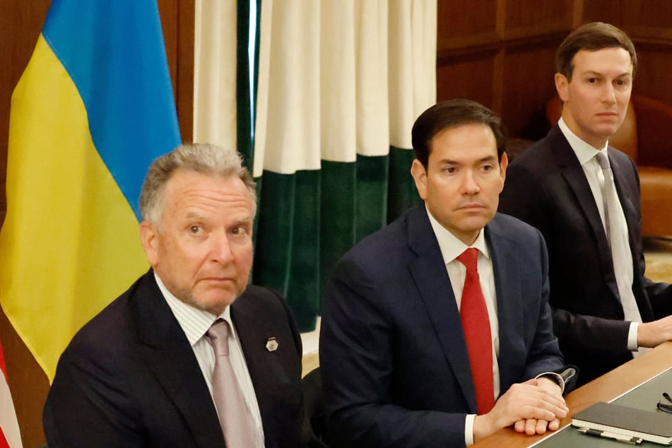 Ukraine-Krieg: Beratungen über Friedensplan in Florida