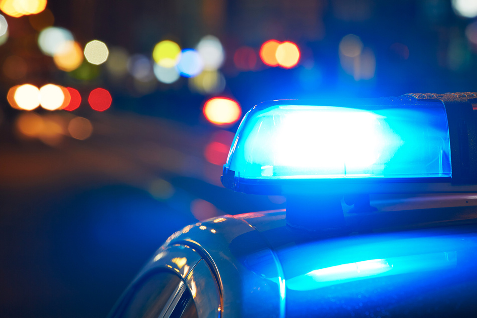 Es fielen auch Schüsse: Polizei tappt nach mysteriöser Bar-Schlägerei im Dunkeln