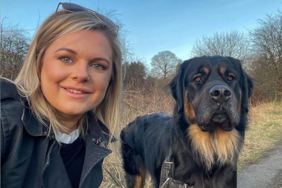 Claire Smith with her Rottriever Chewie in an Instagram selfie.