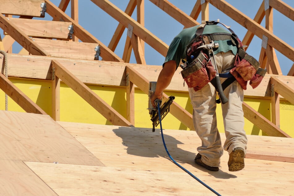 Neue Regelungen auch zum Bauen mit Holz gehören mit zur Reform. (Symbolbild)