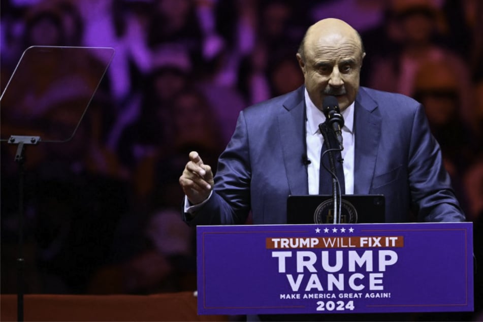 Dr. Phil brags about joining ICE immigration raid in Chicago