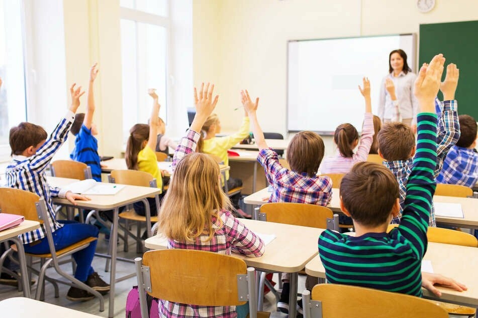 Die Schule auf einem Anwesen bei Erlangen-Eltersdorf hat offenbar keine Genehmigung. (Symbolbild)