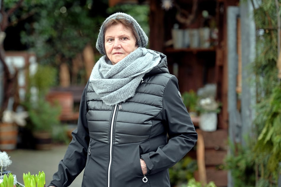 Die Rentnerin Waltraud aus Uhyst wünscht sich, dass die "Kohle-Kohle" der Beginn einer neuen Industrie-Ära für Boxberg ist.