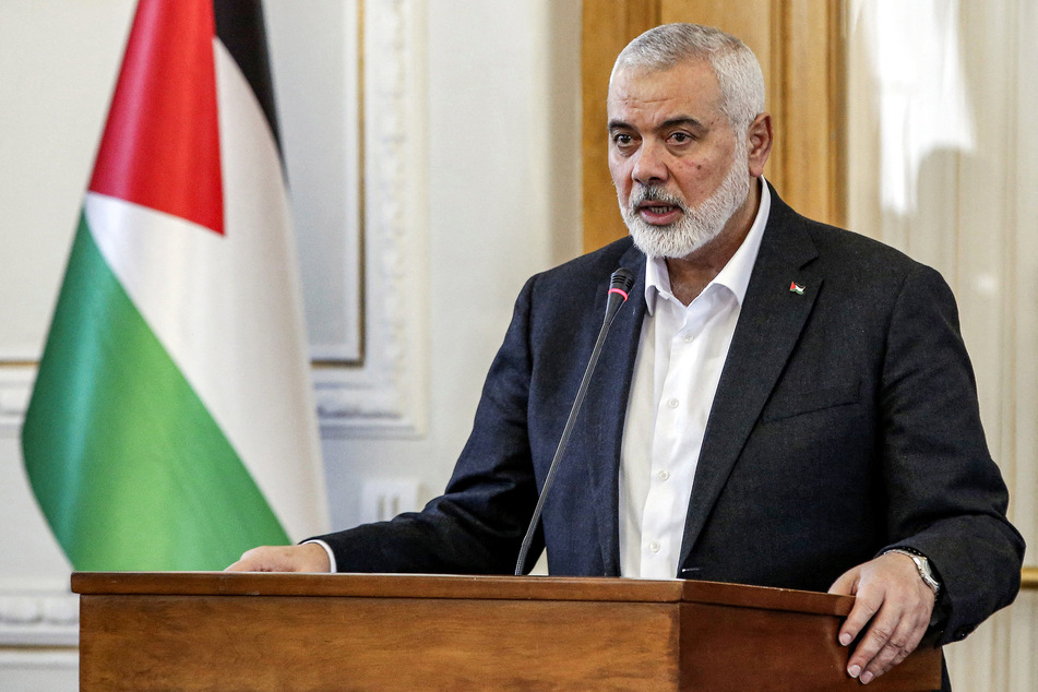 Hamas-Boss Ismail Hanija (62) " dankt Gott", dass seine Söhne und Enkelkinder jetzt "Märtyrer" sind.