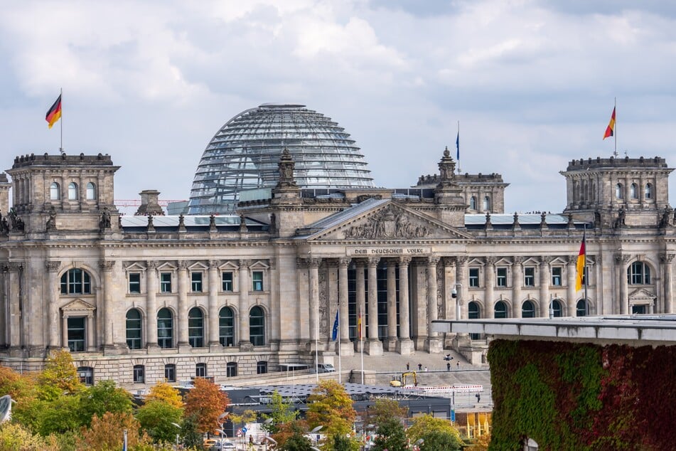 Vor allem am Montag lädt das Wetter in Berlin und Brandenburg zu einem Herbstspaziergang ein.
