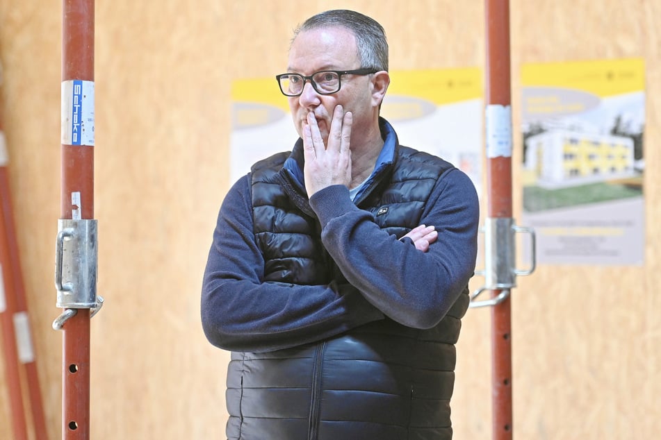 Sportbürgermeister Jan Donhauser (57, CDU) bemüht sich um eine Lösung.