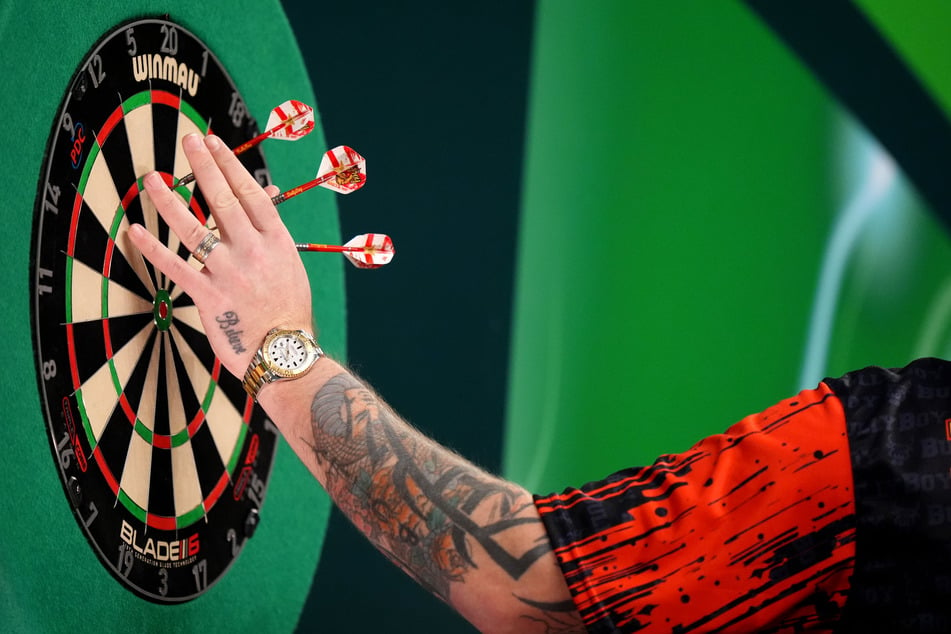 Der neue Darts-Weltmeister steht am 3. Januar 2025 fest.