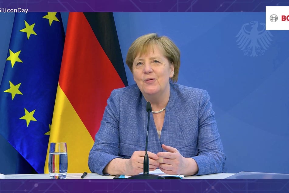 Bundeskanzlerin Angela Merkel (66,CDU) war zur Eröffnung per Video zugeschaltet.