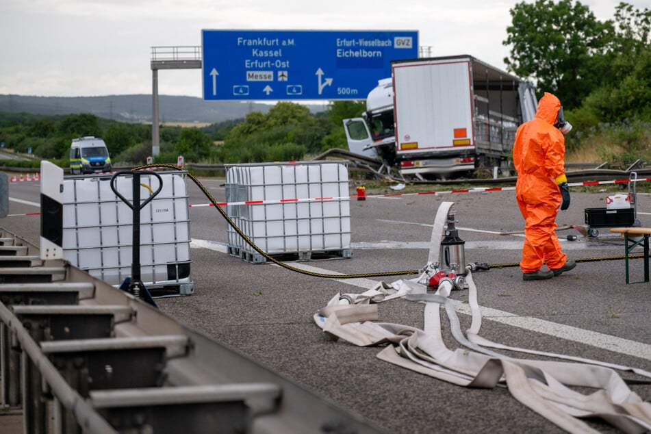 Der Lkw hatte den ätzenden Stoff Alkylsulfonsäure geladen.