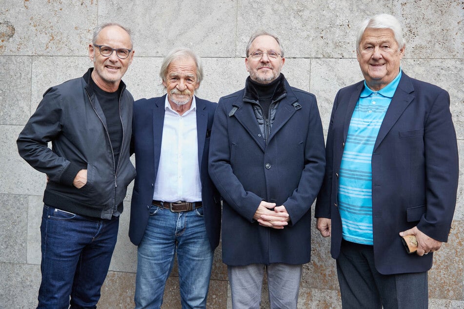 Max Lorenz (†86, r.) pflegte eine jahrzehntelange Freundschaft mit Uwe Seeler und besuchte auch die Premiere des Films "Uwe Seeler - Einer von uns", der anlässlich dessen 85. Geburtstags erschien. (Archivfoto)