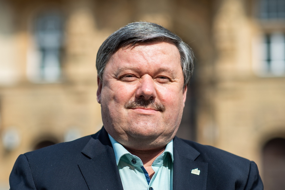 Werdaus Bürgermeister Sören Kristensen (59, Unabhängige Liste) will den Schandfleck schnell verschwinden lassen.