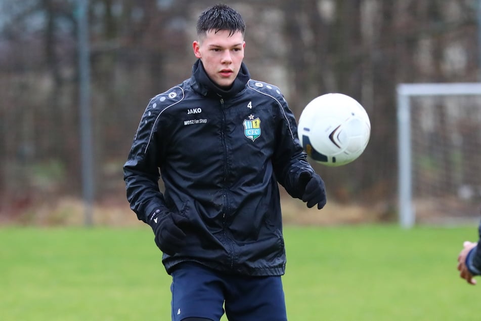 Endlich wieder am Ball: Niclas Walther (21) ist nach langer Verletzungspause zurück.