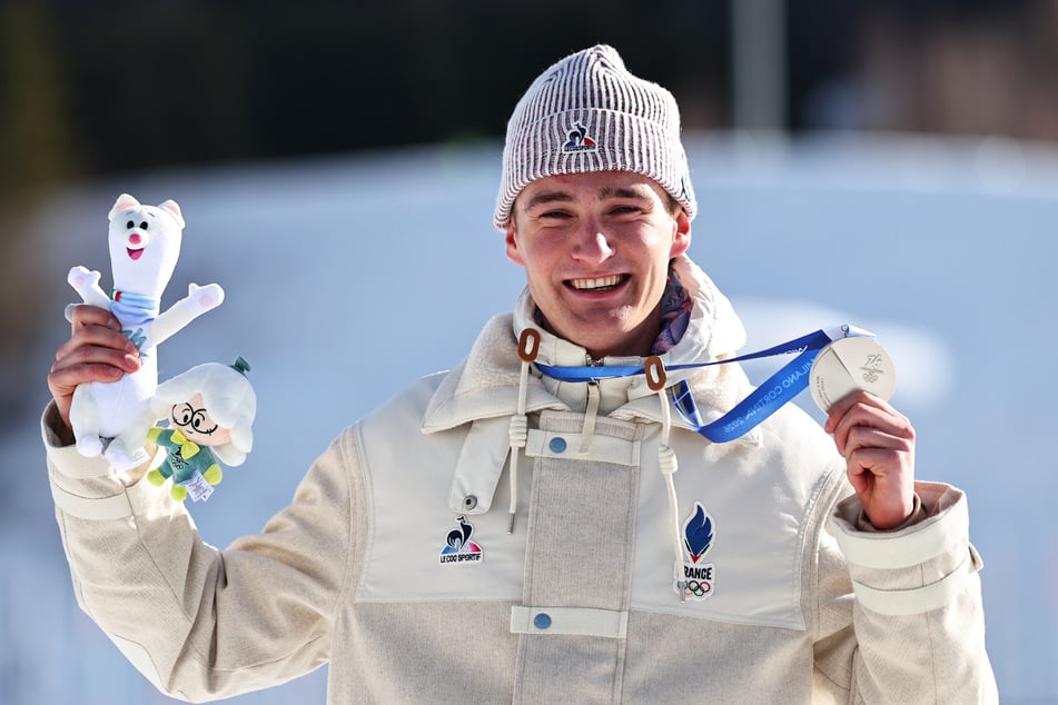 Mathis Desloges (23) strahlte auf dem Siegertreppchen über beide Ohren. Doch bis er Silber in der Hand hielt, musste er darum bangen, dass sein Wettkampf überhaupt gewertet wird.