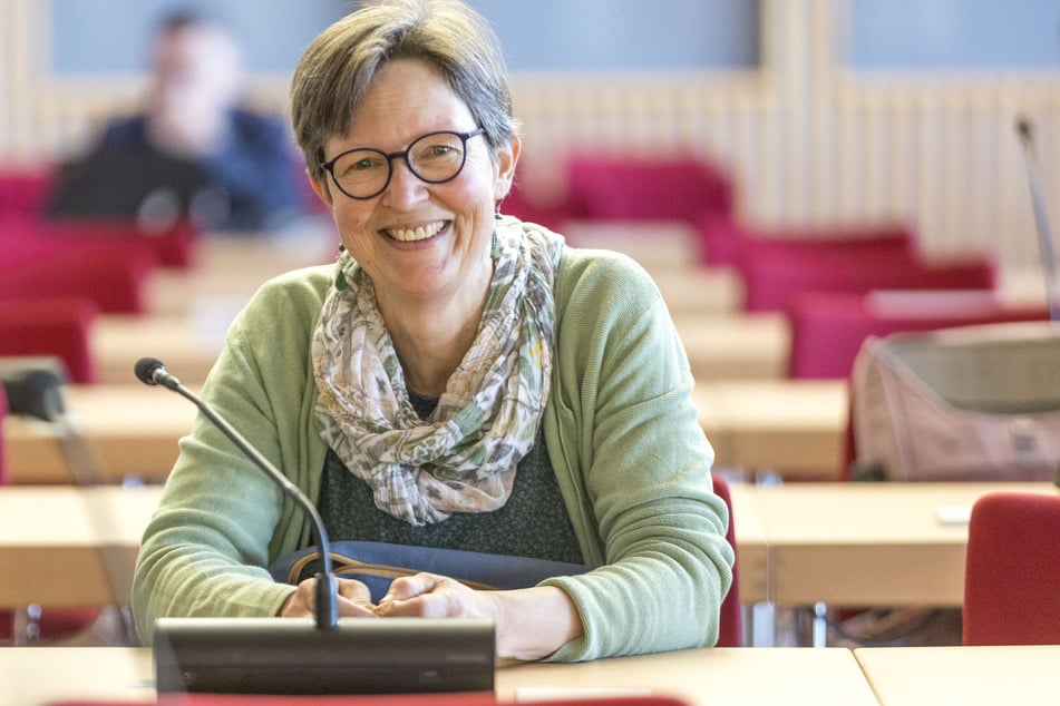 Grünen-Stadträtin Ulrike Caspary (55) verteidigte das Radverkehrskonzept.