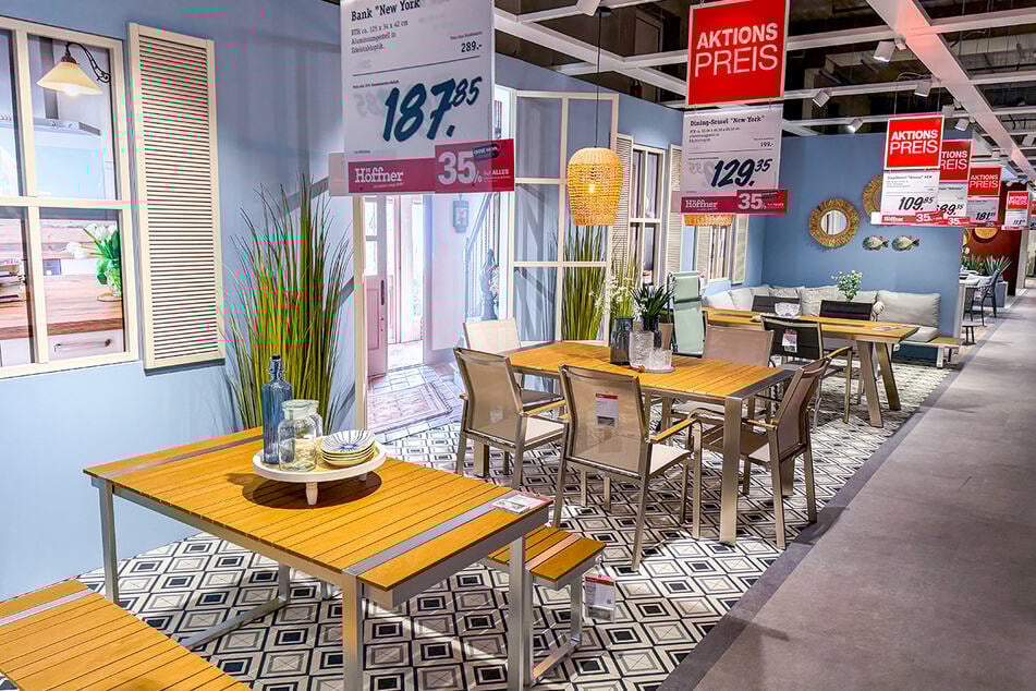 Höffner lässt am Sonntag (1.2.) für wenige Stunden massiv die Preise fallen