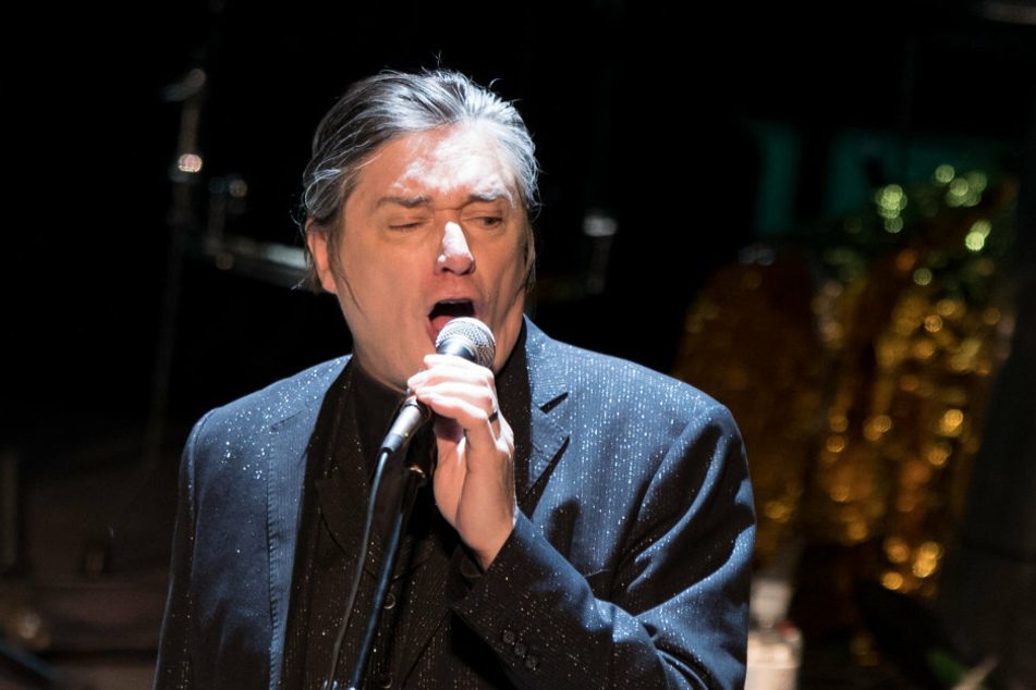 Die Band "Einstürzende Neubauten" mit Sänger Blixa Bargeld (61) spielen im Großen Saal der Elbphilharmonie.