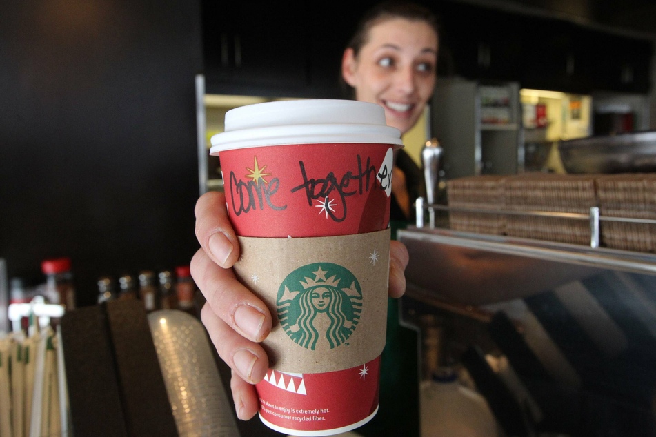 Starbucks workers around the country are coming together following Buffalo's success in establishing the coffee chain's first unionized store in the US.