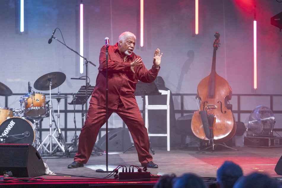 Sydney Youngblood schmetterte bei der Schlössernacht die Hits der 80er-Jahre.