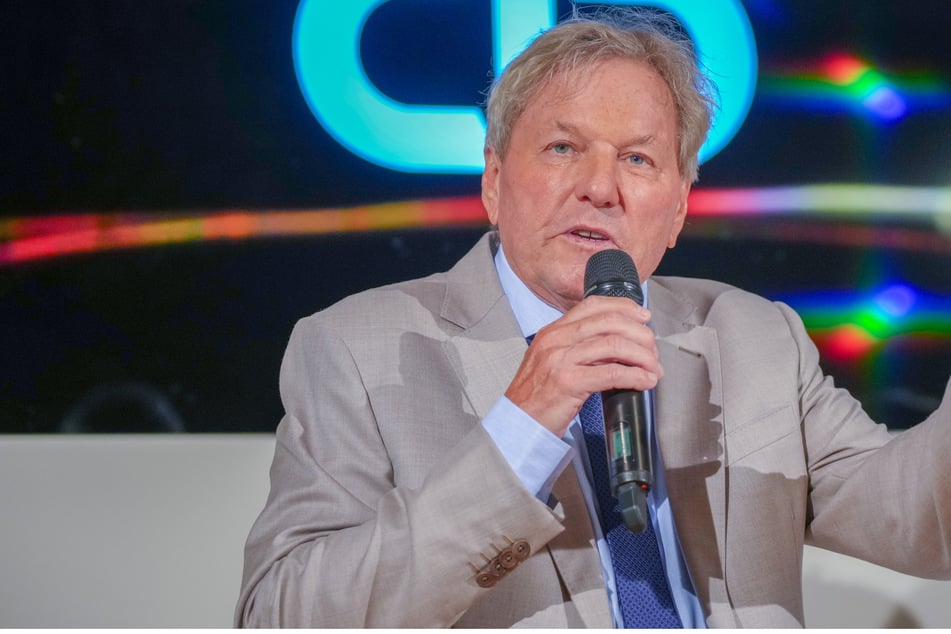 Nach 55 Bühnenjahren: Schlager-Ikone Bernhard Brink kündigt Abschiedstour an