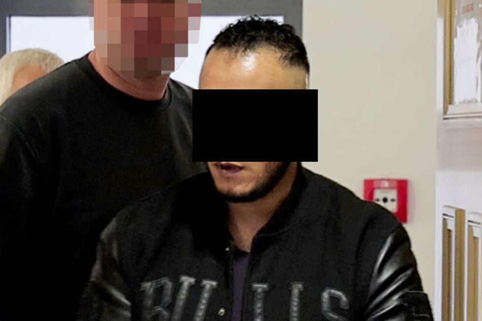 Der mutmaßliche Zündler Mostafa N. (31) steht seit Montag vor Gericht.