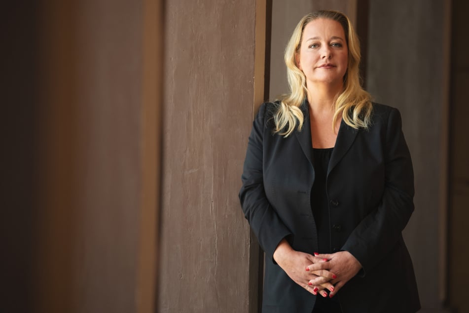 Katharina Wagner (43), künstlerische Leiterin und Geschäftsführerin der Bayreuther Festspiele, steht im Festspielhaus.