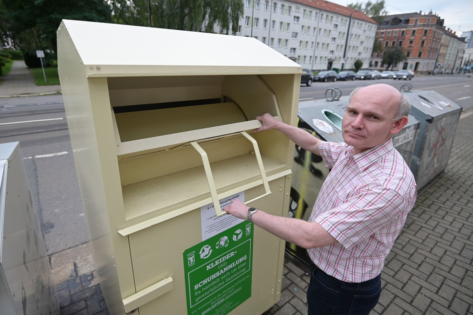 CDU-Stadtrat Kai Hähner (47) will die Vergabe von Standplätzen für Altkleidercontainer prüfen lassen.