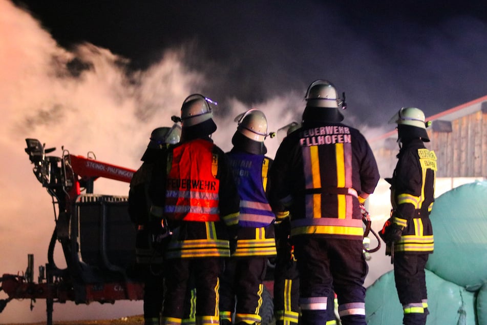 Die Feuerwehr konnte nichts tun, außer das Gebäude kontrolliert brennen lassen.
