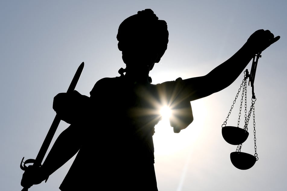 Welle von Asylklagen rollt auf Justizministerium in Sachsen-Anhalt zu