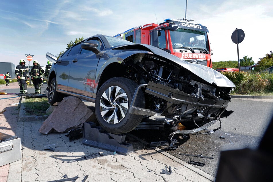Am VW entstand ein erheblicher Sachschaden.