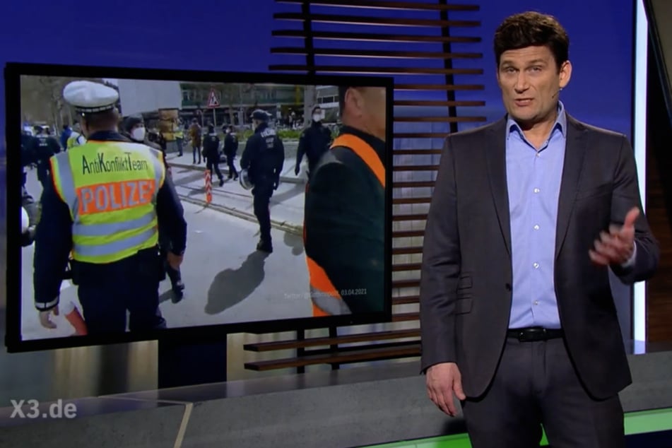 Hält nicht viel vom Polizeieinsatz in Stuttgart: "Extra 3"-Moderator Christian Ehring (48).
