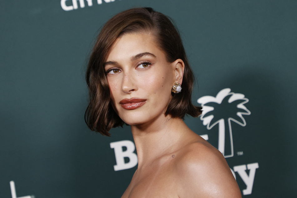 In einem Interview gibt Model Hailey Bieber (27) Einblicke in ihre erste Schwangerschaft.