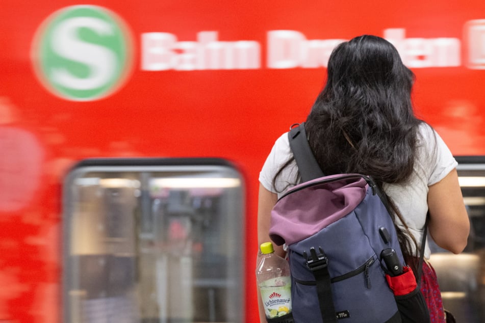 Das Deutschlandticket ist für viele Menschen wichtig. (Symbolbild)