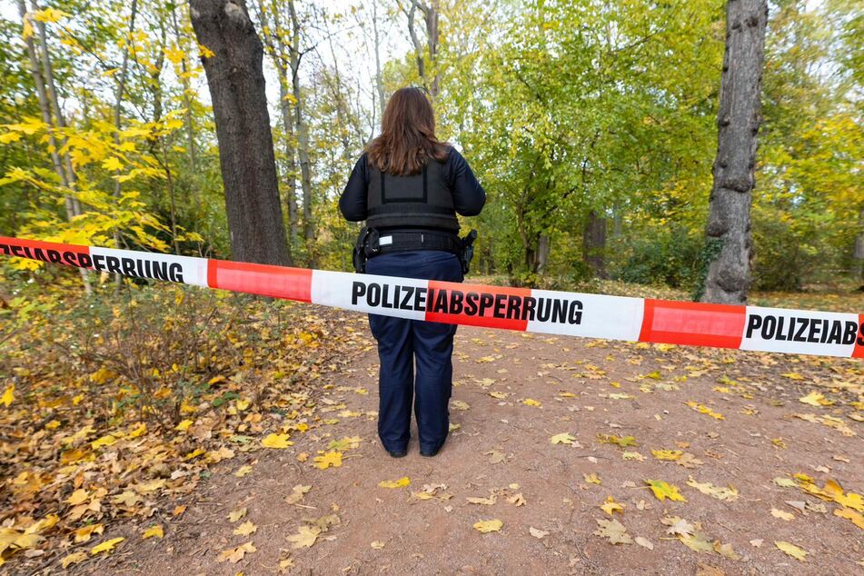 Die Polizei suchte in Prohlis nach einem Kind.