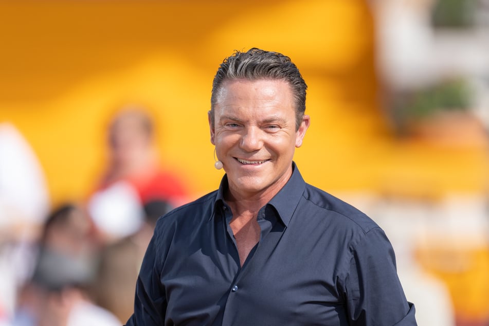 Stefan Mross (50) muss sich von seiner ARD-Live-Sendung verabschieden.