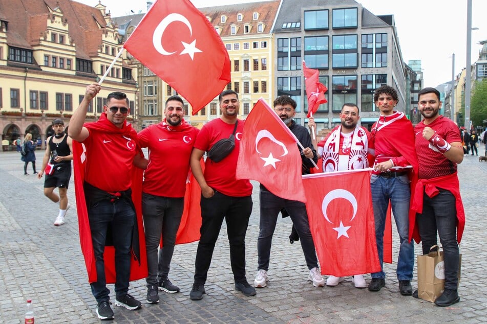 Auch die türkischen Fans feierten in der Innenstadt.