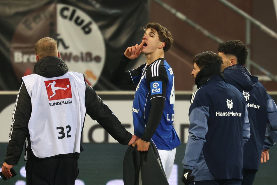 Abwehr-Juwel Luka Vuskovic (19, M.) sei mit einem Lächeln aus der kroatischen Nationalmannschaft zurückgekehrt.