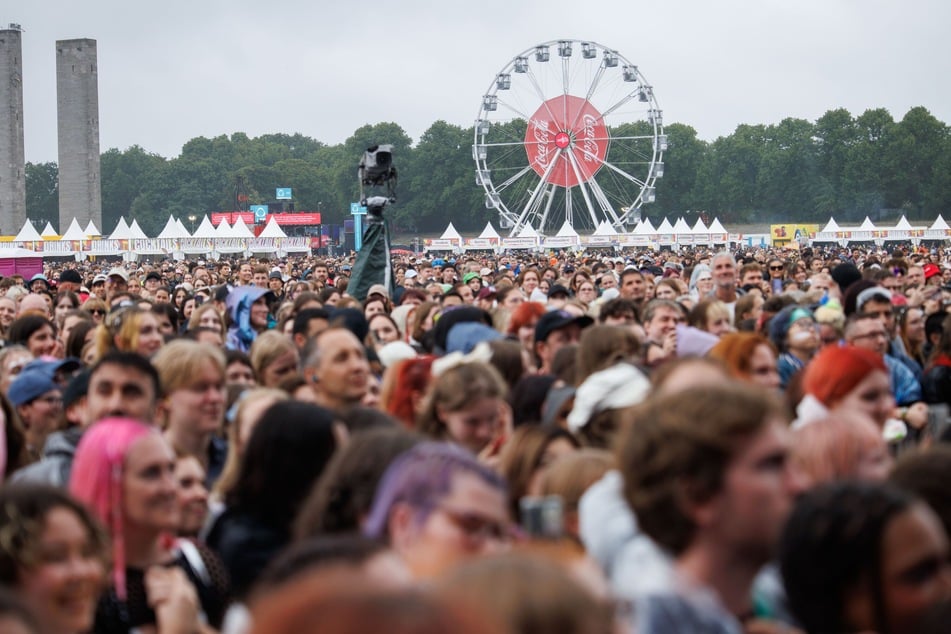 Berlin: Glitzer und Glatzen: Lollapalooza-Festival in Berlin geht los
