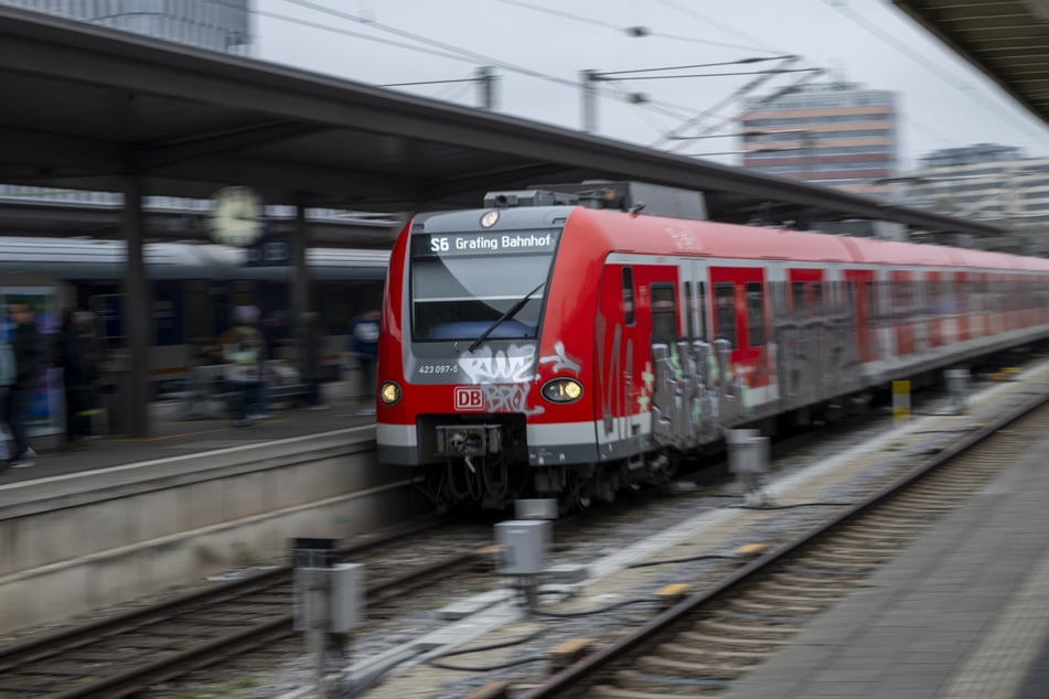 S-Bahnen können derzeit mit am Ostbahnhof in München halten. (Symbolbild)