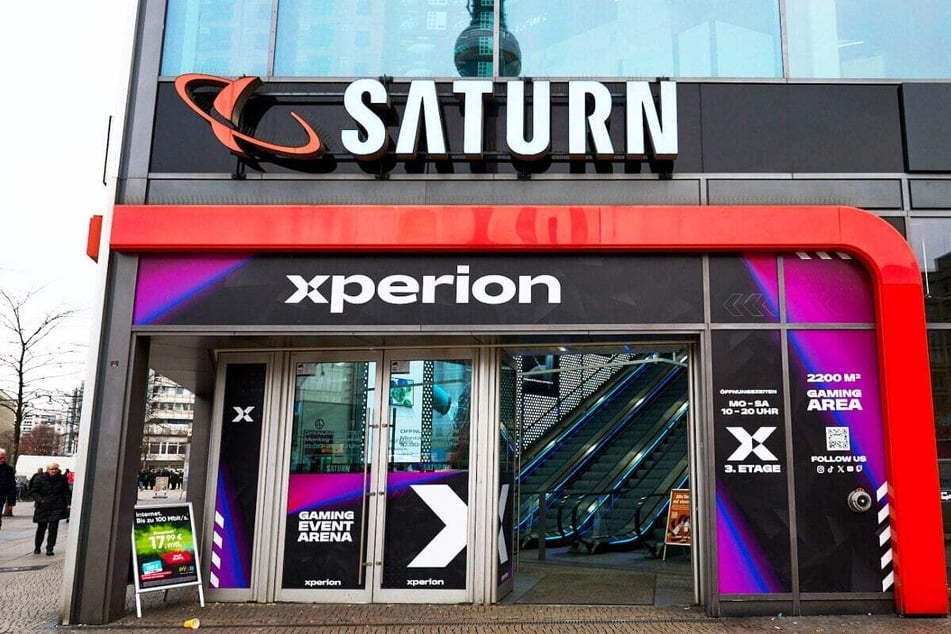 Saturn in Berlin-Mitte Alexanderplatz.