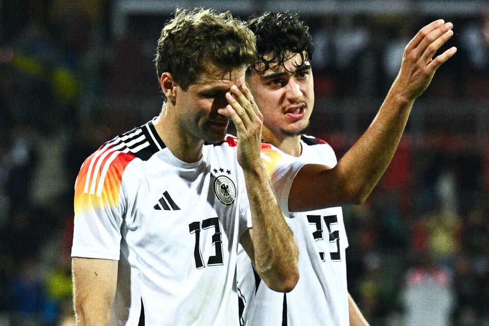 Aleksandar Pavlovic (20, r.) fehlt dem DFB-Team erkrankt.