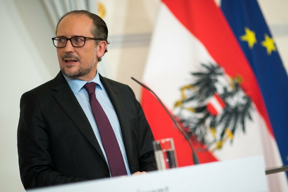 Österreichs Kanzler Alexander Schallenberg (52) schloss einen Lockdown für Geimpfte und Genesene aus. Die Gruppe ungeimpfter Personen ist ihm aber noch zu groß.