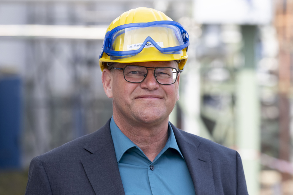 Markus Kirchhoff (55) ist Energieversorgungs-Leiter im Nünchritzer Werk.