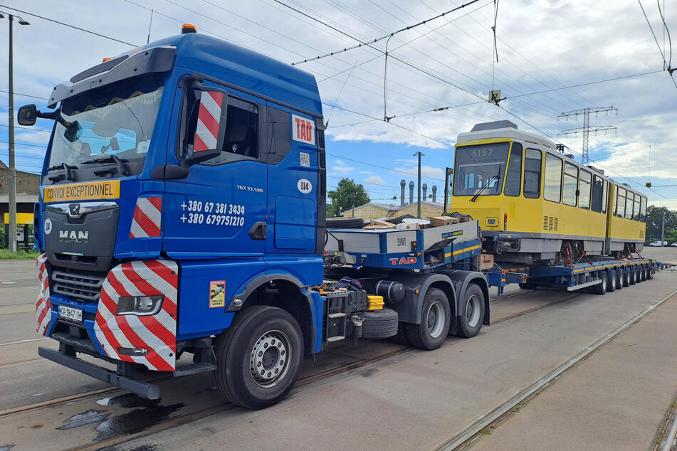 Nächster Halt: Ukraine! BVG spenden Straßenbahnen