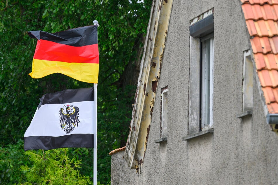 Für viele Reichsbürger hat das Deutsche Kaiserreich nie aufgehört zu existieren. (Symbolbild)