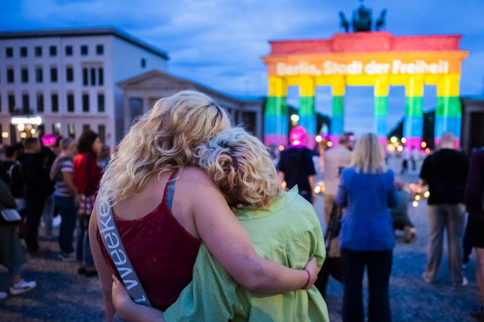 Berlin: Anschlag auf CSD in Berlin: Experte warnt vor Auswirkungen auf Wahlkampf