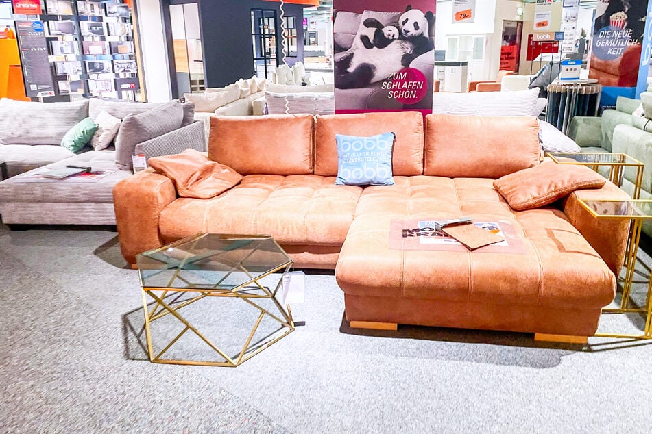 Am Sonntag (5.10.) lohnt sich ein Shopping-Trip zu Möbel Kraft besonders!