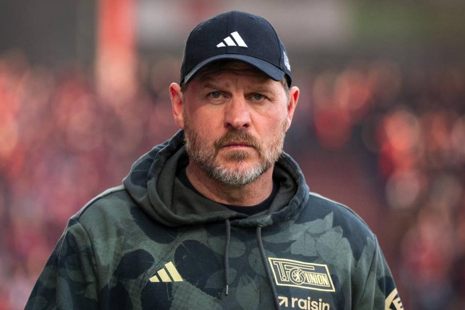 Gelingt es Union-Coach Steffen Baumgart (54), mit seiner Mannschaft am Sonntag gegen den SC Freiburg das Ruder herumzureißen?