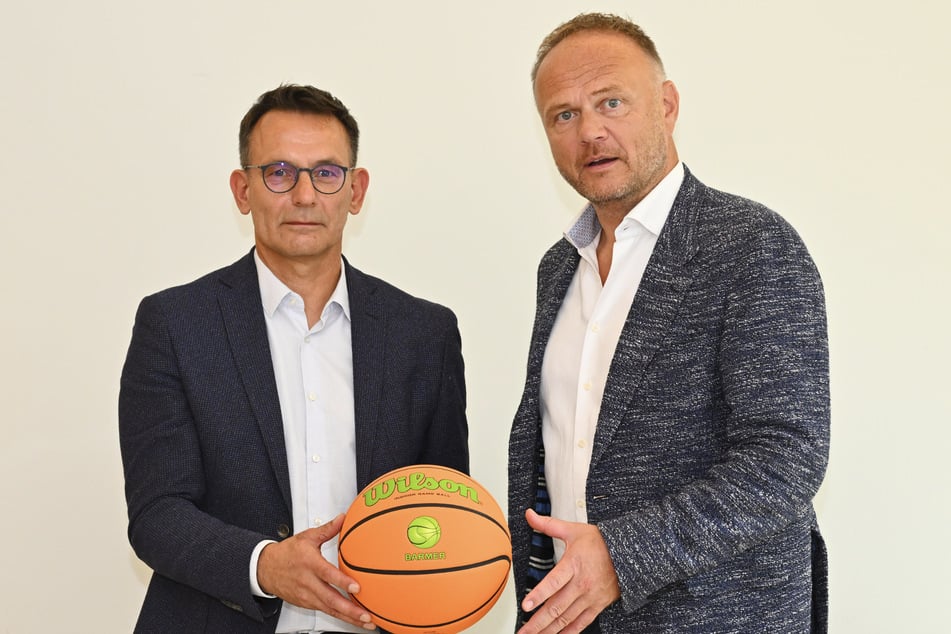Unternehmer Thomas Bohn (58, r.).