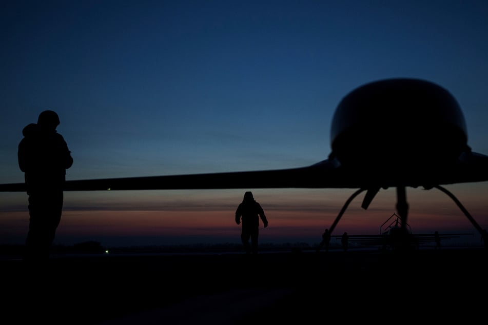 Ukraine-Krieg: Raffinerien in Russland mit Drohnen attackiert