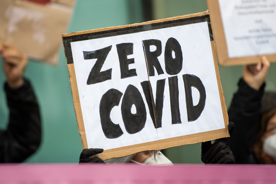 Die "ZeroCovid"-Initiative verfolgt das Ziel, die Sieben-Tage-Inzidenz nicht nur auf einen Wert von unter 50 zu drücken, sondern nahezu auf Null.